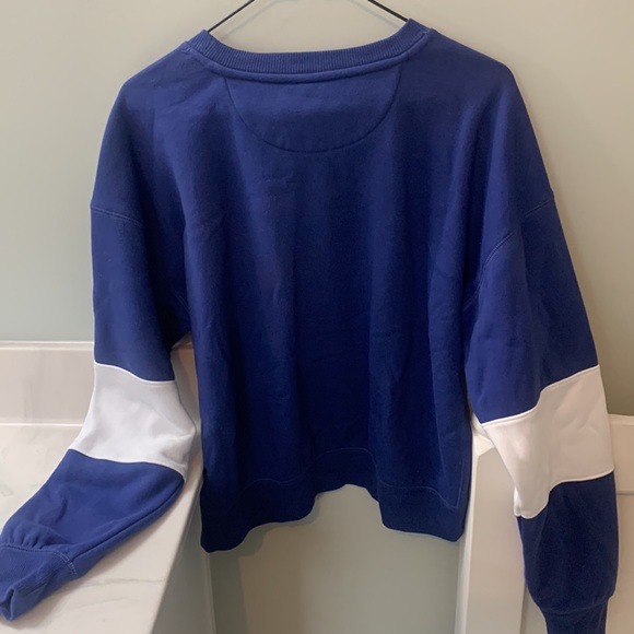 Universal thread sweatshirt blue and white - Picture 3 of 3